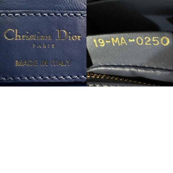 Dior 30 Montaigne Blue Leather Shoulder Bag (Pre-Owned) - Picture 3 of 5